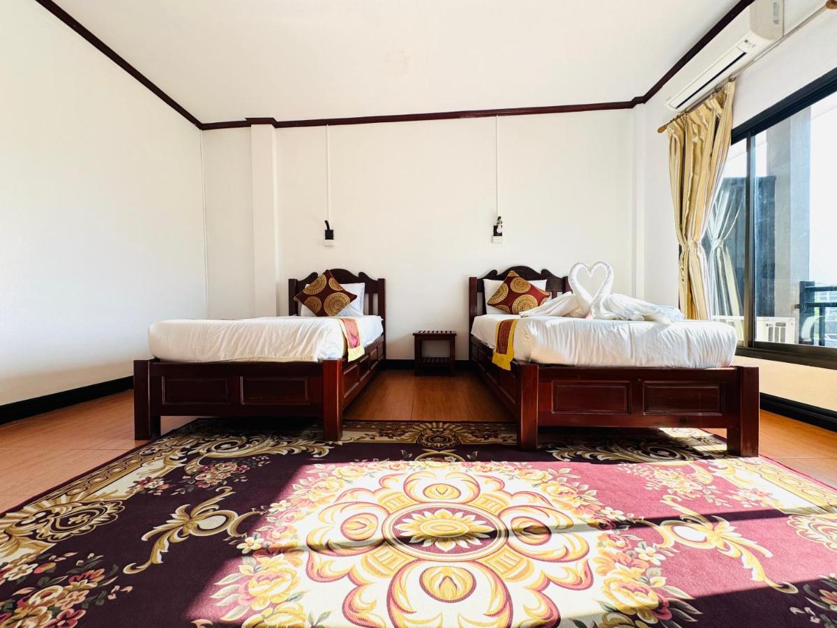 Suitetrails - Vang Vieng Hana River View Hotel & Travel