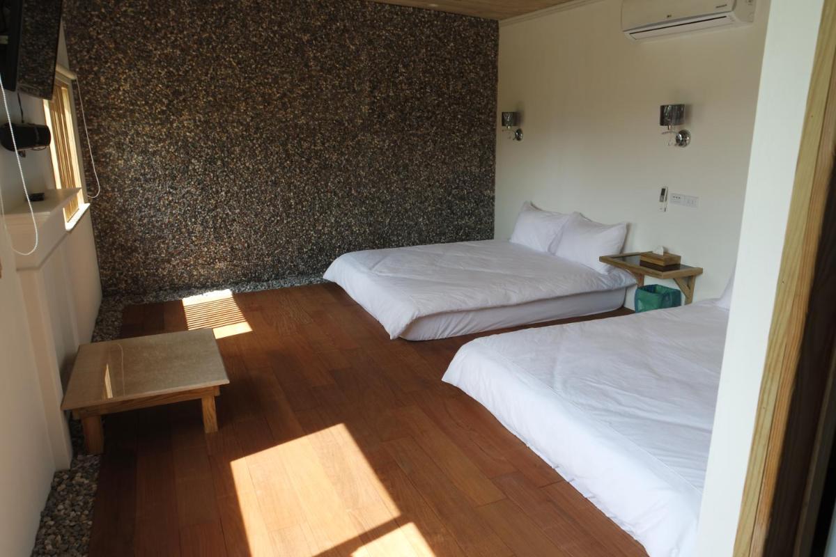 Fan gu xing kong hua yuan min su - Housity