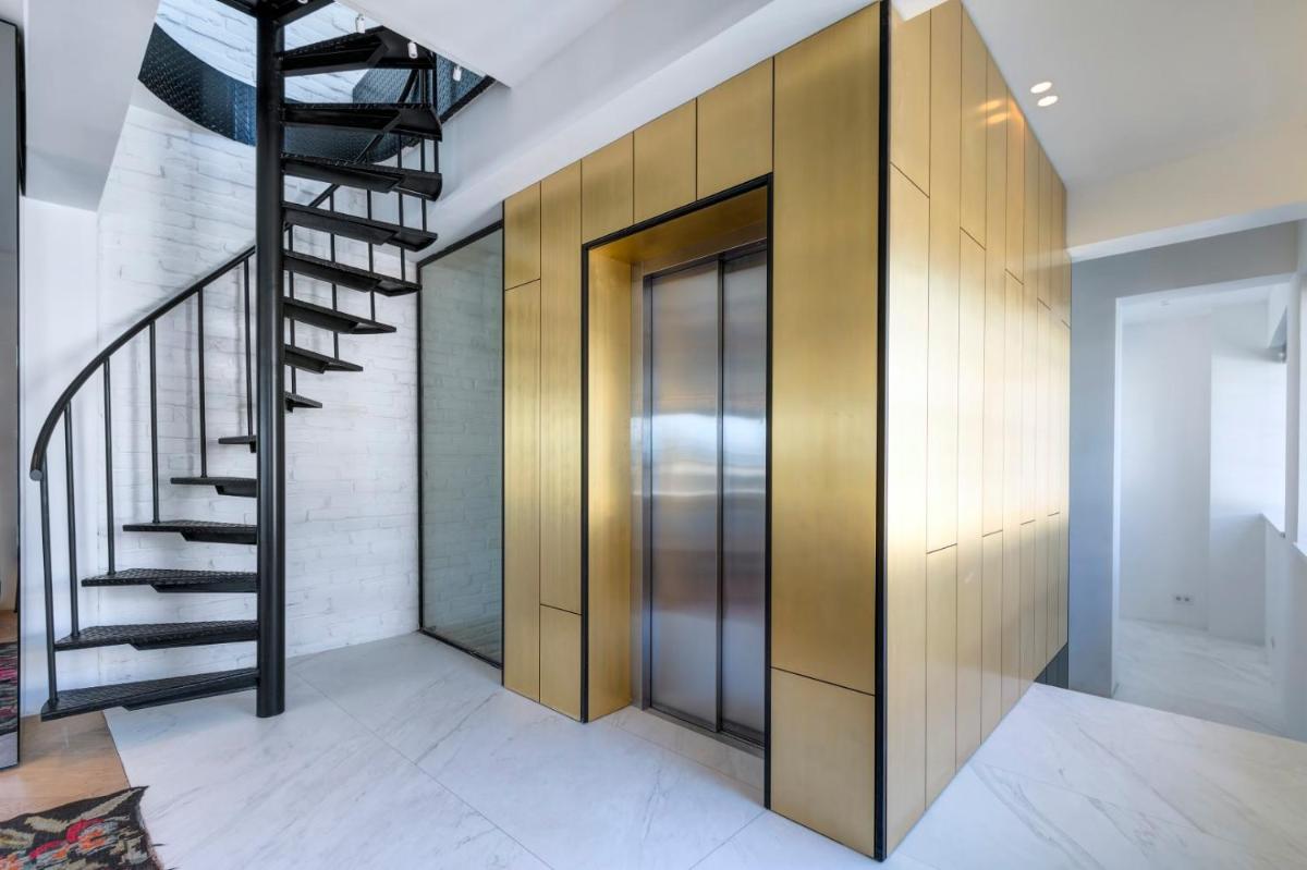 LOFT Astoria Suites by Vagabond - Housity