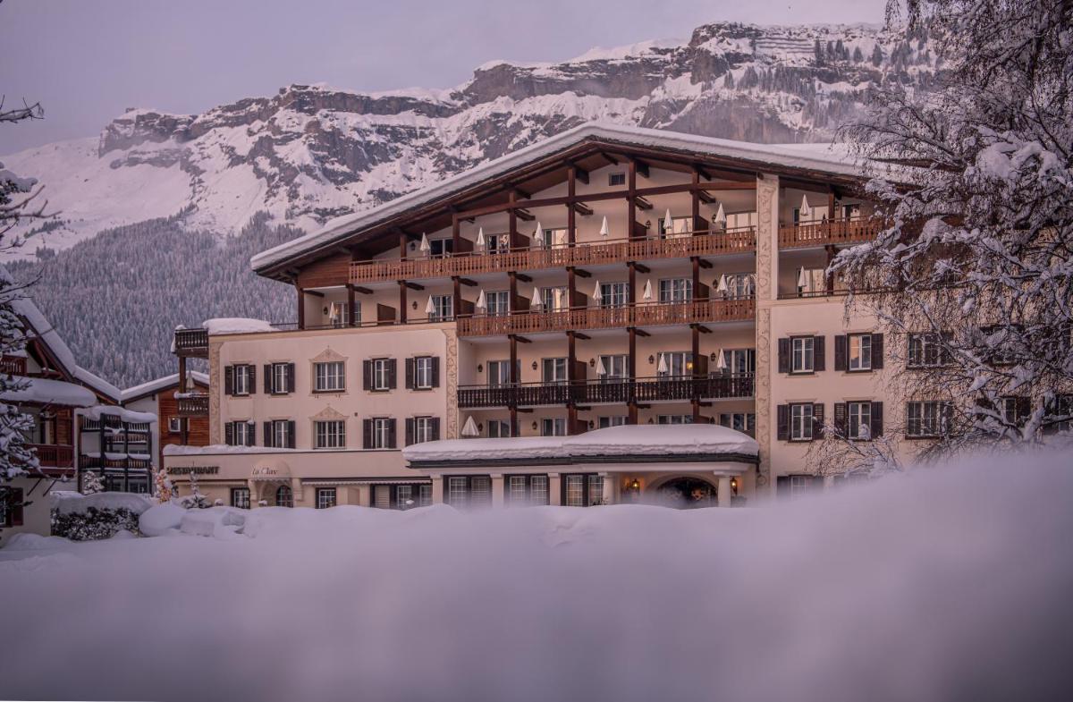 Hotel Adula - Housity