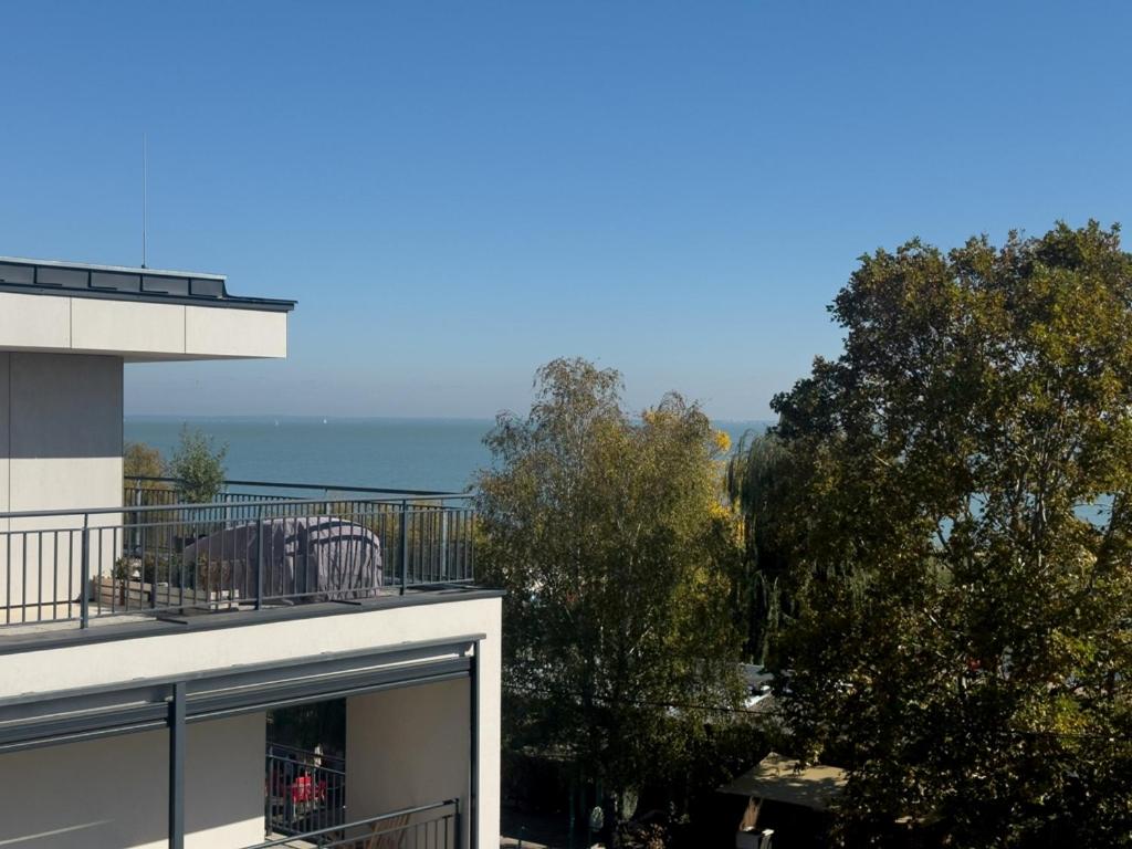 Admiral Apartman Csopak - Housity