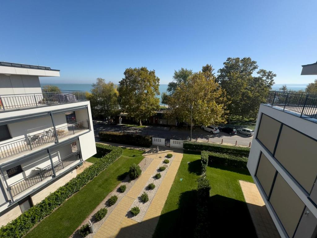 Admiral Apartman Csopak - Housity