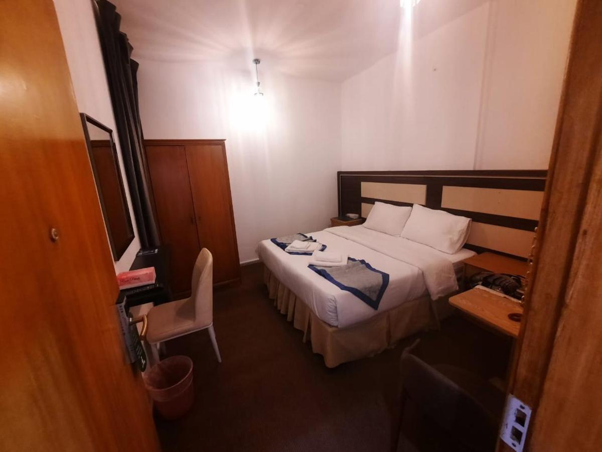 Noor Al-Salah Hotel - Housity