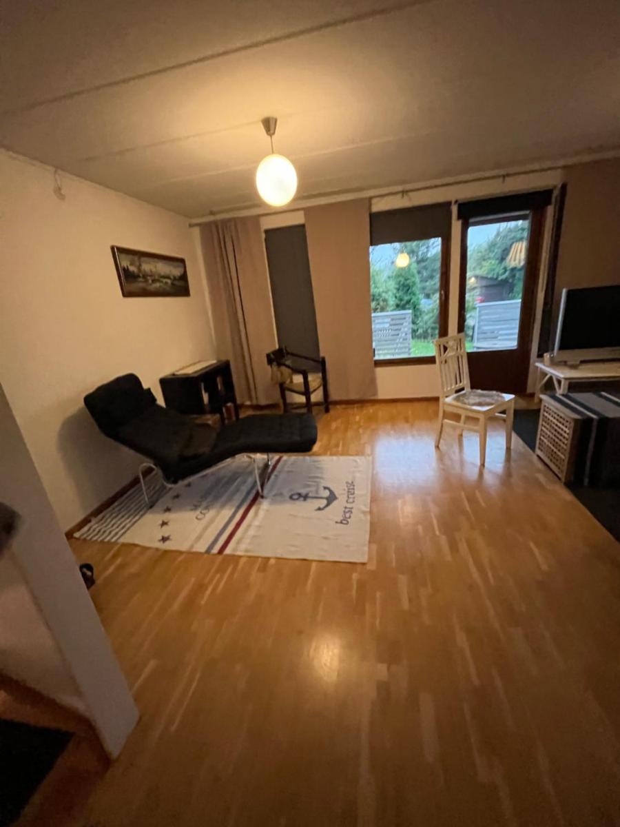 Radhus invid Kurjoviken - Housity