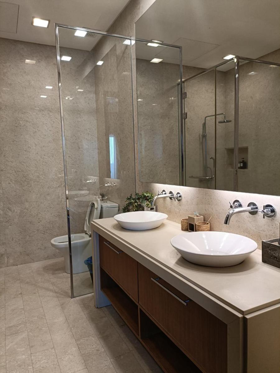 Straits Quay Marina Suites Penang By AuroraHomes - Housity
