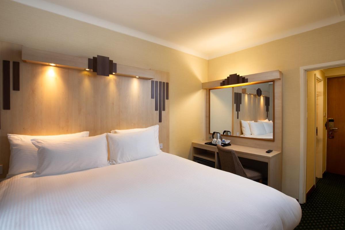 Tavistock Hotel - Housity
