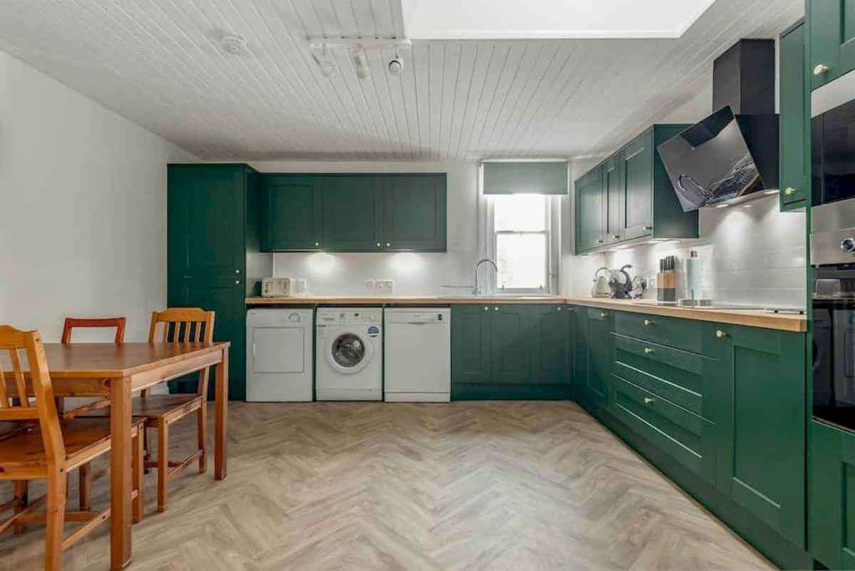 The Cross Keys Apartment - 85D Market Street - Housity
