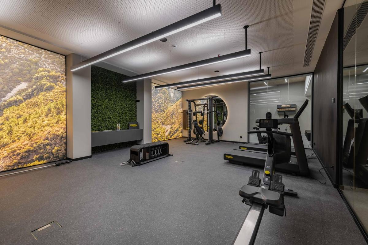 O centro de fitness e/ou as comodidades de fitness de Dolinas Climbing Hotel