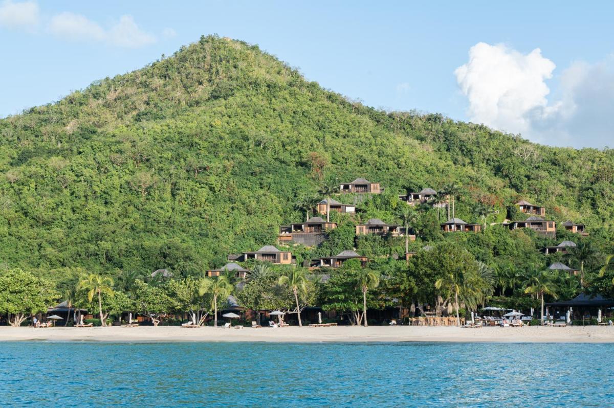 Hermitage Bay - All Inclusive - Housity