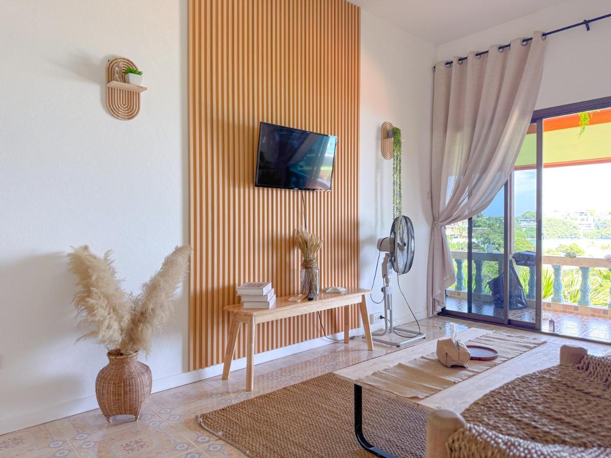 Sea Dreamer Ao Yon Beach House - Housity