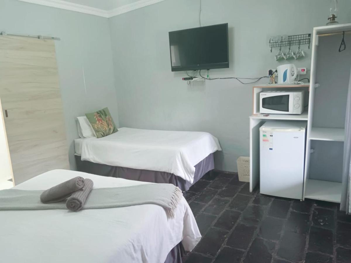 Kameelboom Lodge - Housity