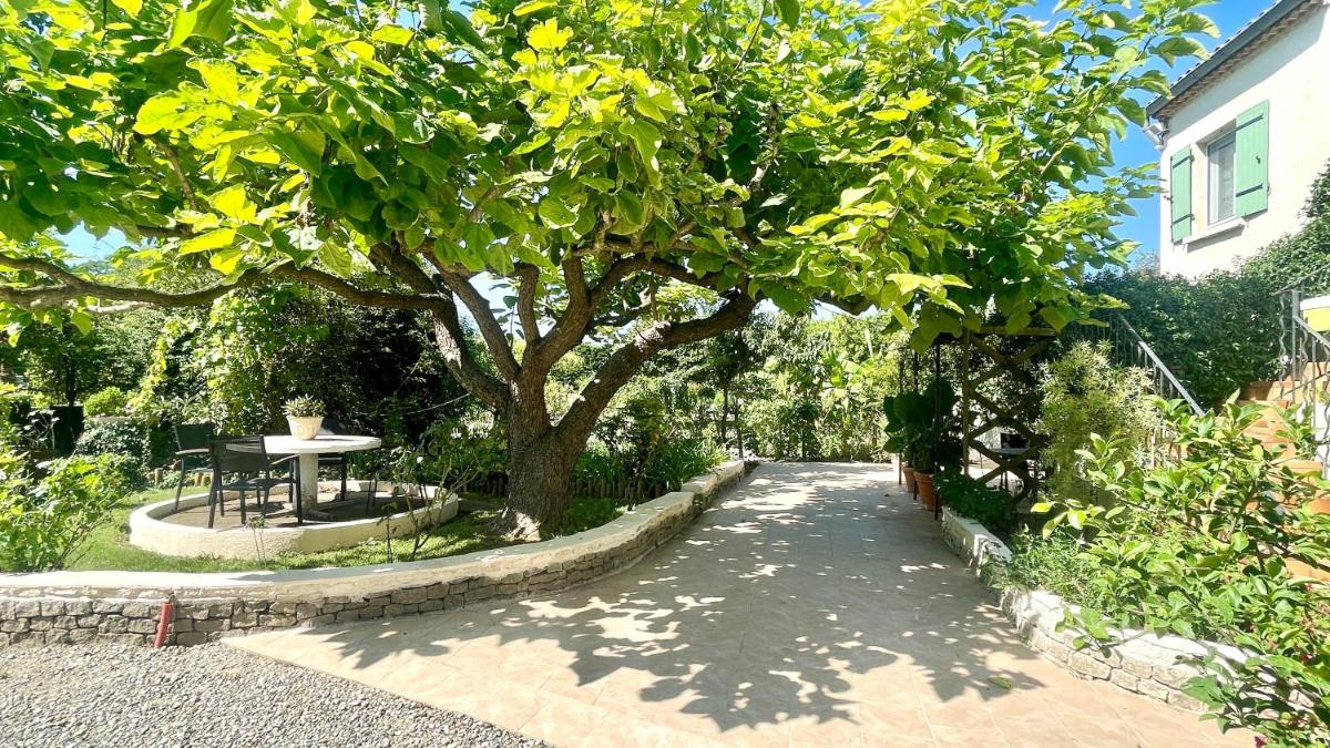 Rendez-vous au soleil de Provence - gite 4 personnes 80m2 - coin jardin - climatisation - Housity