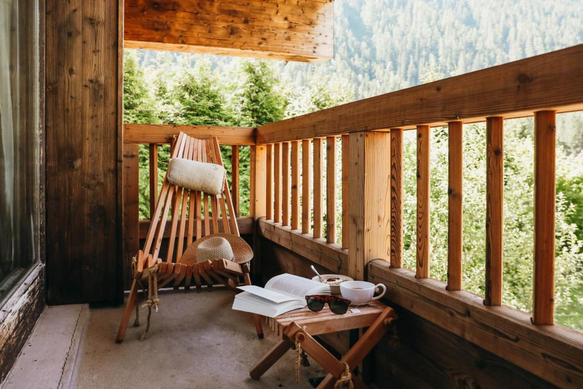 Balcon ou terrasse dans l'établissement Les Grands Montets Hotel & Spa