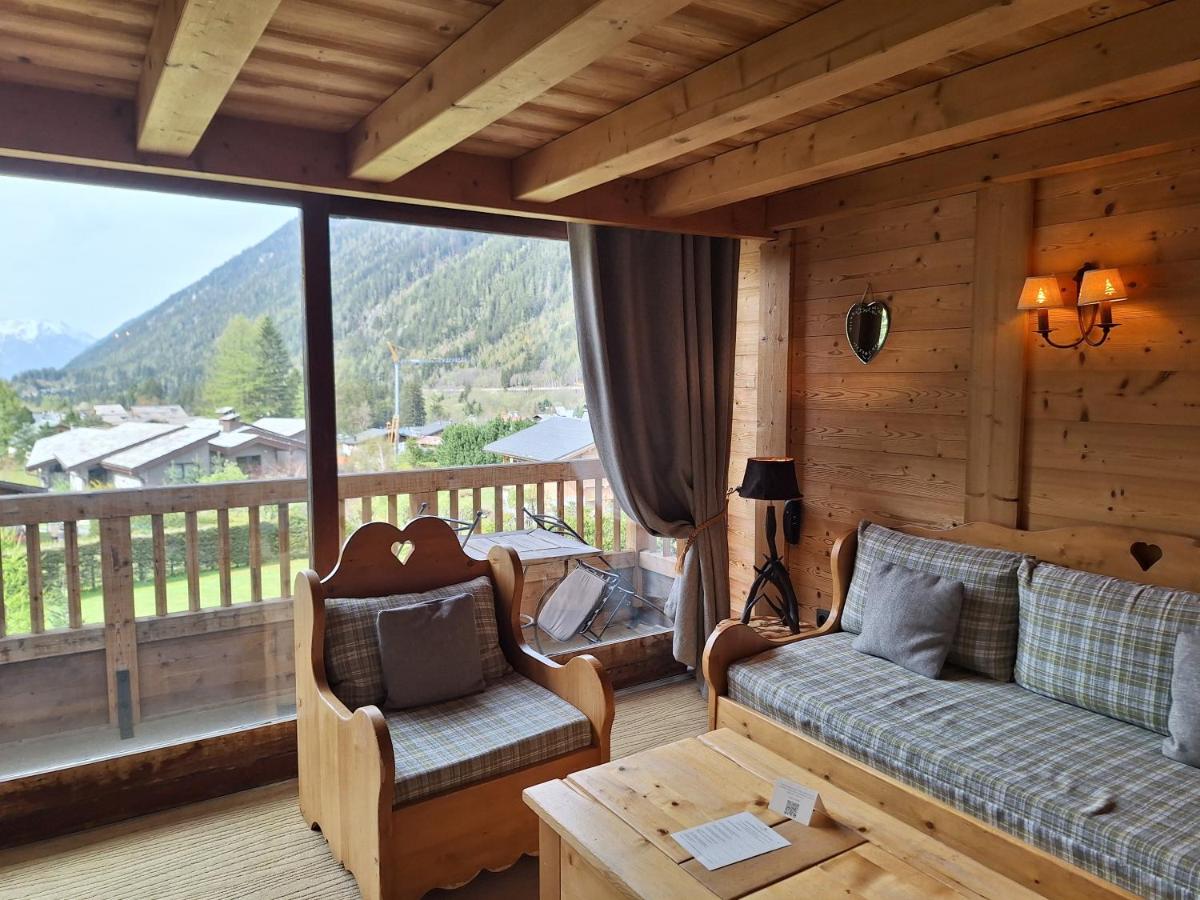 Vue générale sur la montagne ou vue sur la montagne depuis l'hôtel