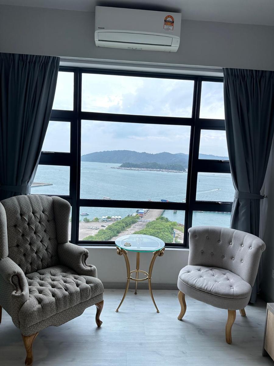 Oceanview 2 Bdrm unit JQ Tower - Hizvo