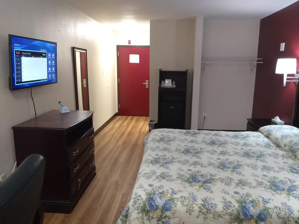 Red Crown Inn - Housity