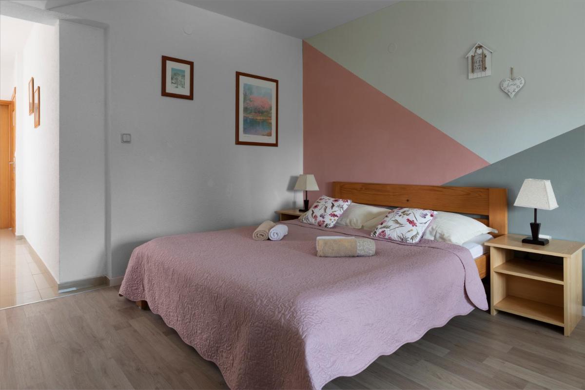 Tourist Center Marko - Housity