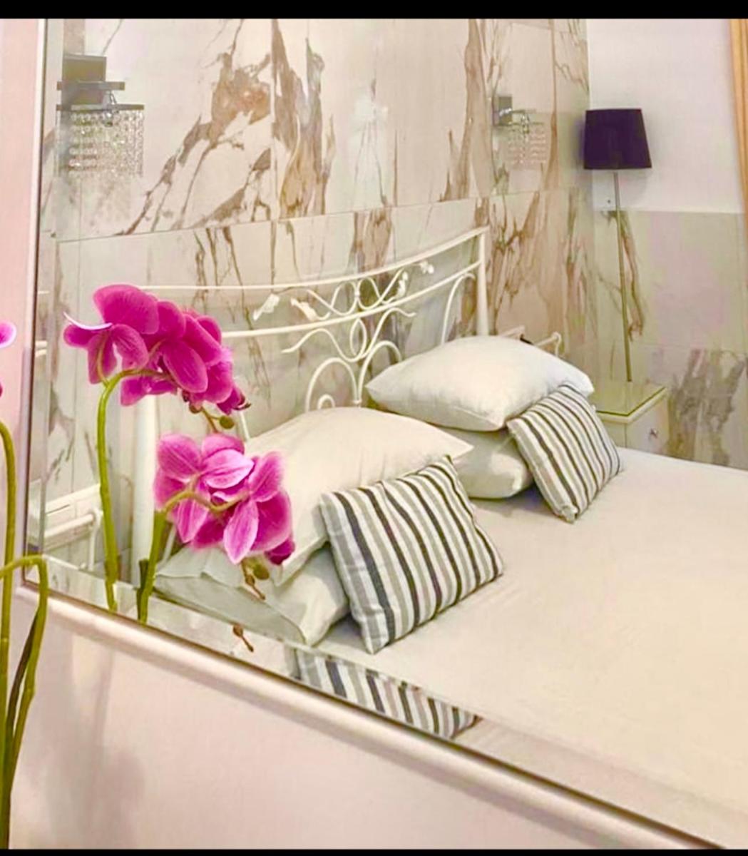 Apartments Villa Apostolis - Housity