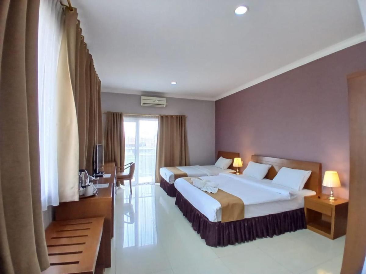 HOTEL & WISMA BINTANG JADAYAT - Housity