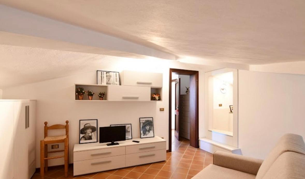 B&B AlbaChiara - Housity