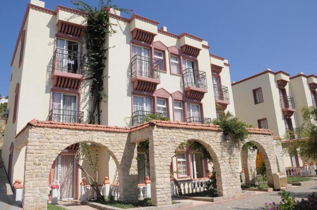 PHOENIX SUN HOTEL - Housity