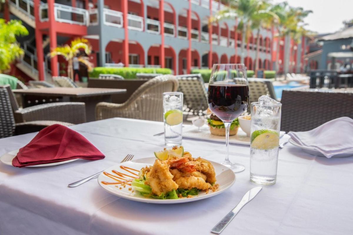 Seaview Gardens Hotel - Housity