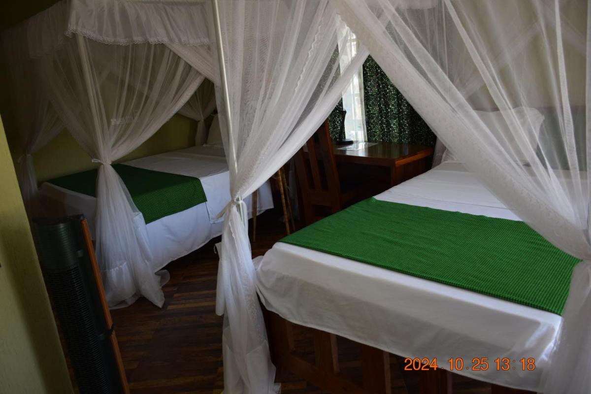 Mwi Village House - Housity