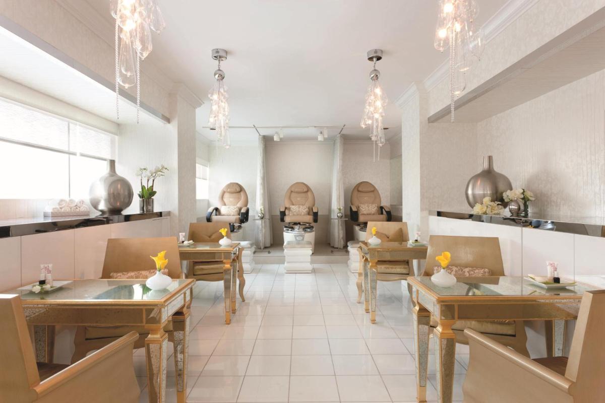 The Ritz-Carlton, Los Angeles L.A. Live - Housity