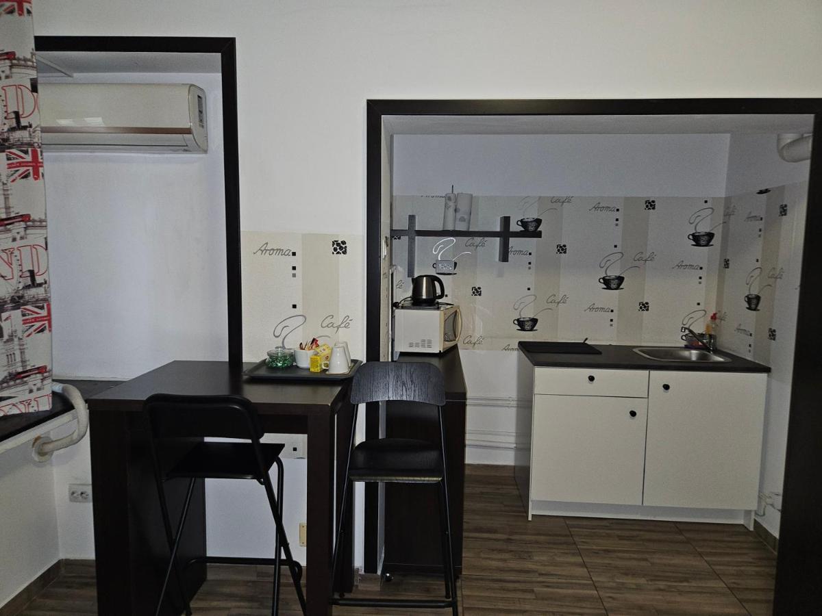 Central Class Bucharest - Housity
