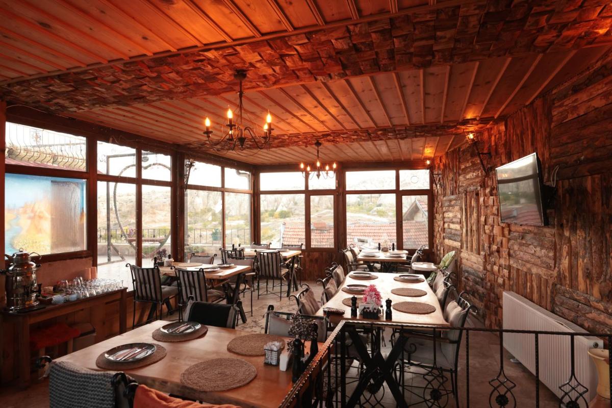 Rose Valley Hotel - Housity