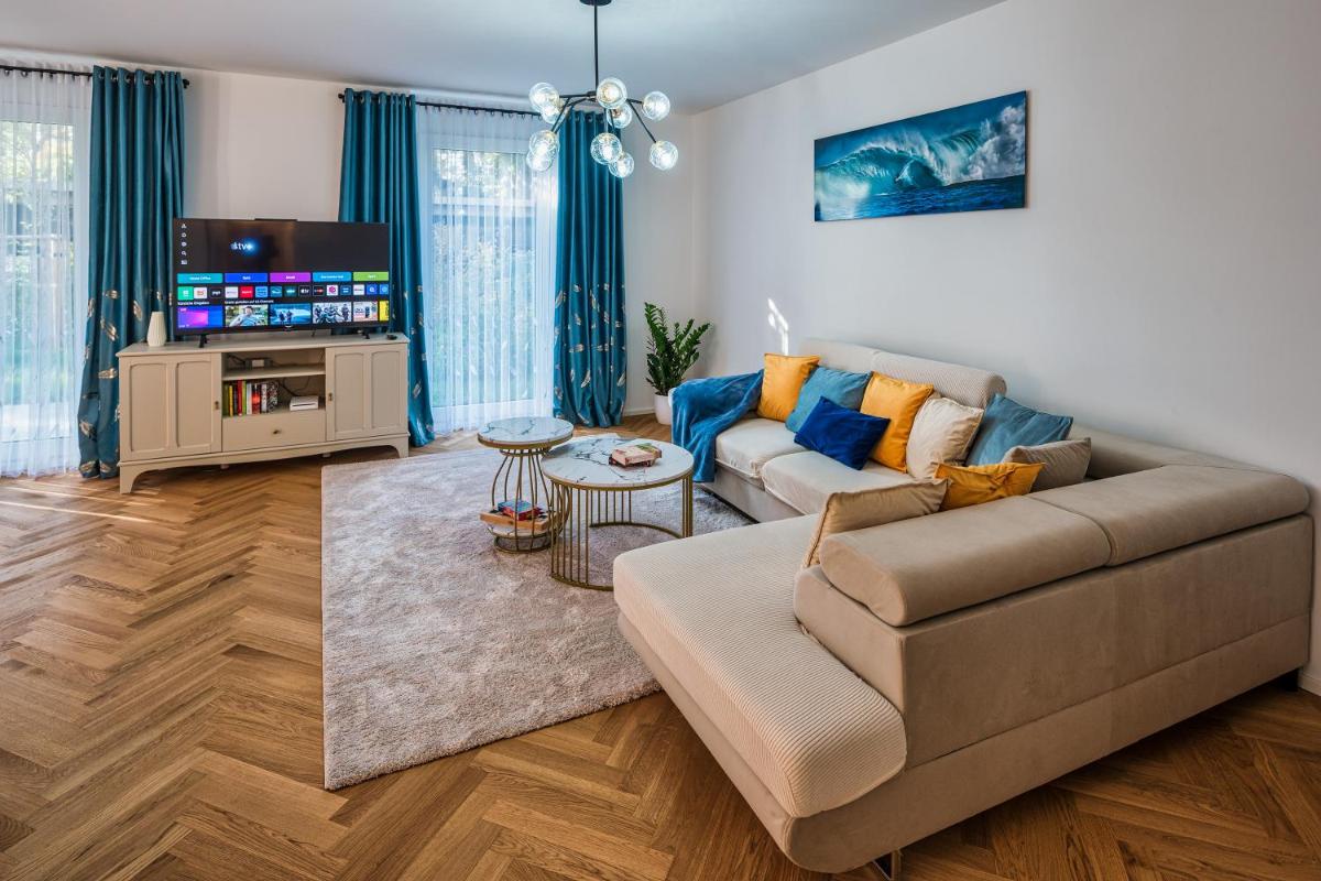 Apartment am Großen Garten - Terrasse & Parkplatz -8 Personen - Housity