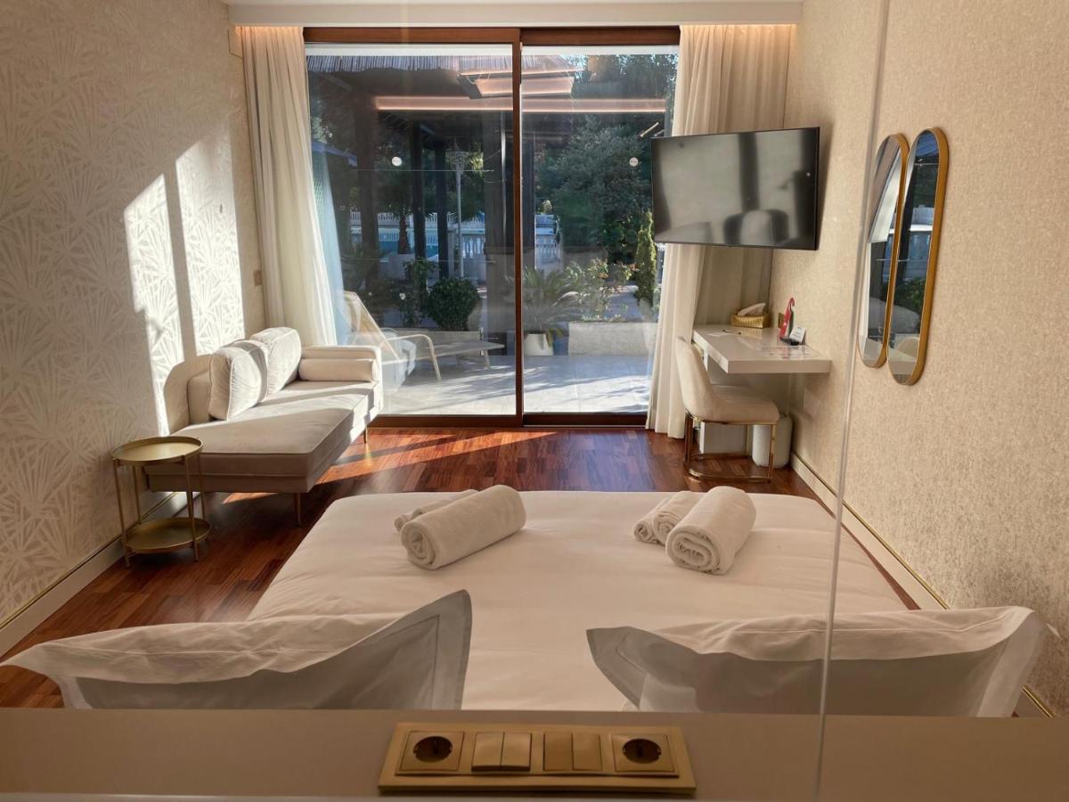 Hotel Boutique Mirasierra - Housity