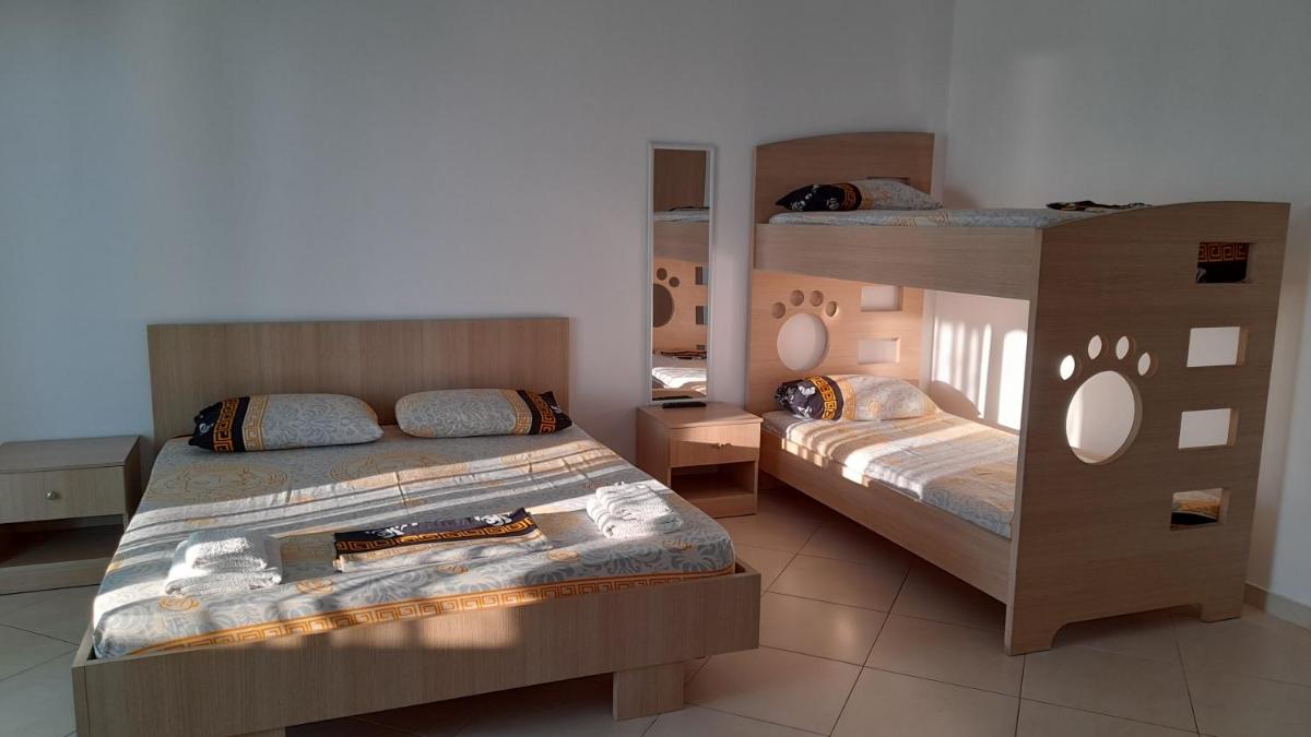 Hotel villa Petro Dhermi - Housity