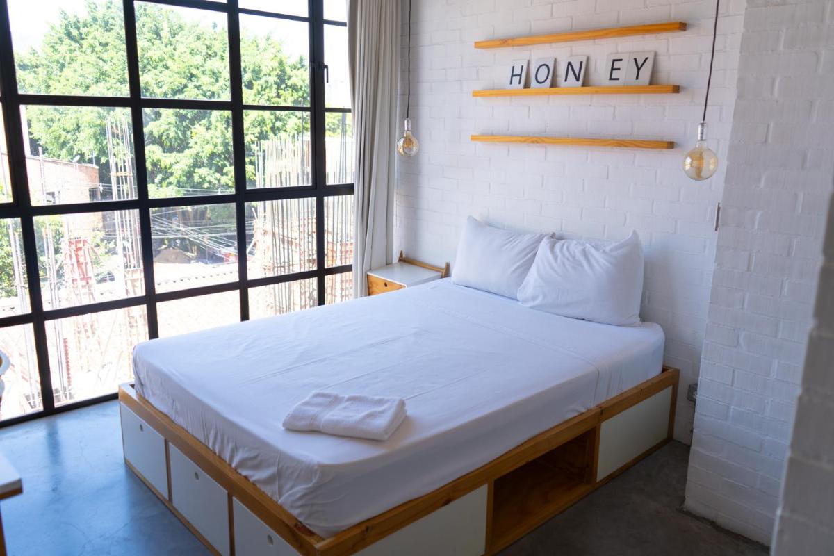 The Harbour Hotel - Housity