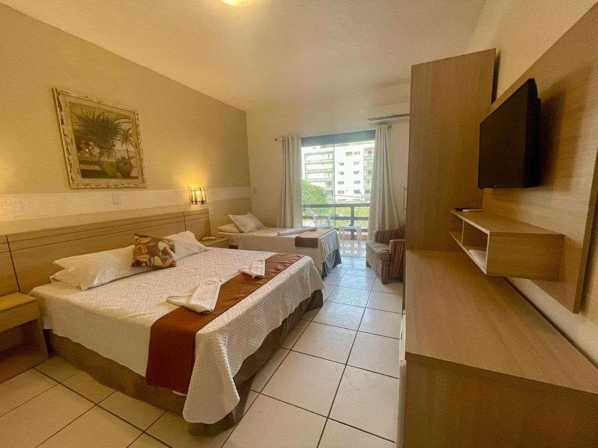 Hotel La Brise - Housity