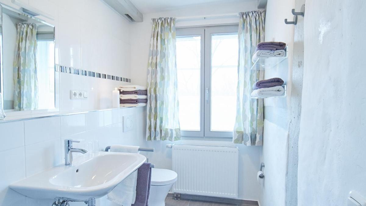 Klosterkrug Apartments - Hizvo