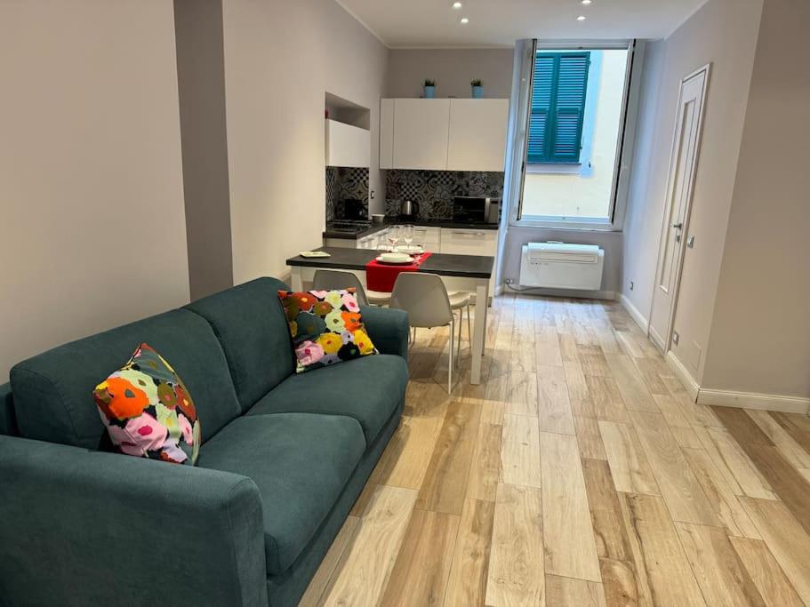 Bighetti Living - Housity