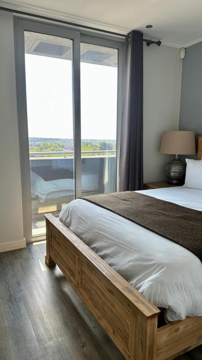 KMG Apartments at The Apex - Housity