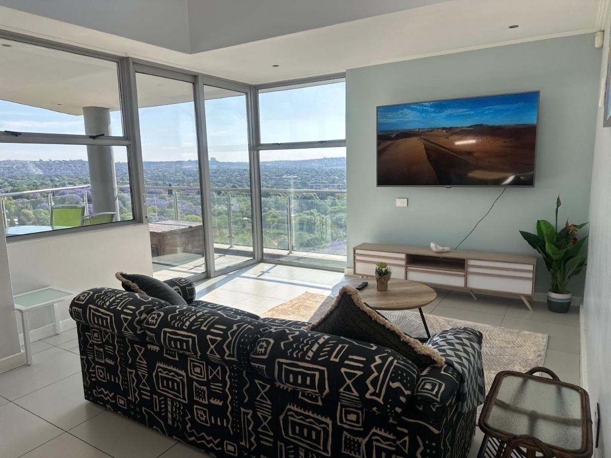 KMG Apartments at The Apex - Housity