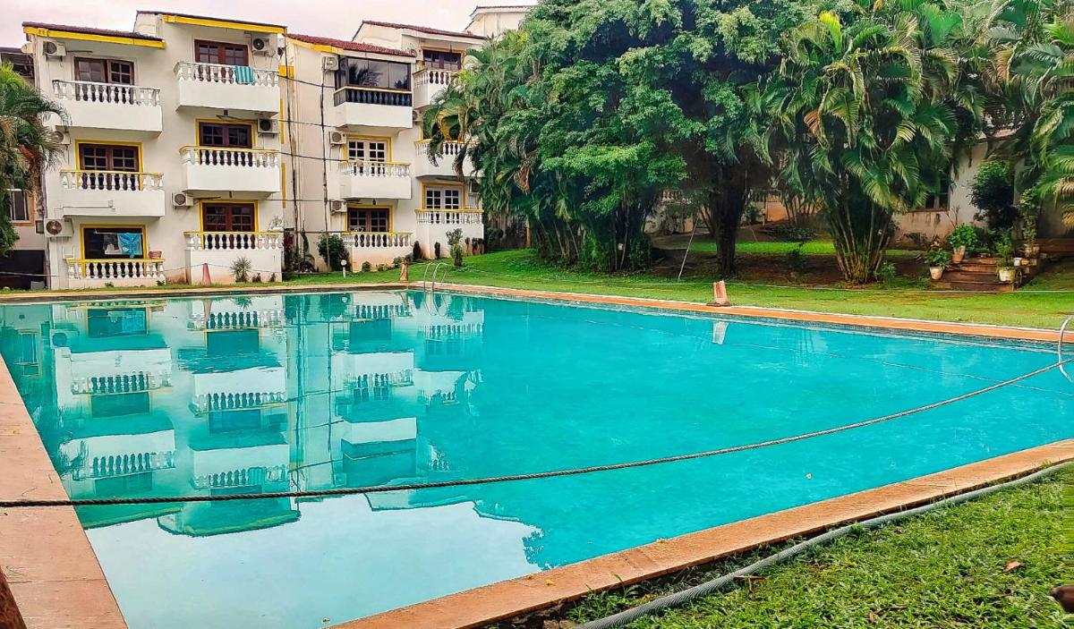 Cozy 1BHK Candolim beachgoa - Hizvo