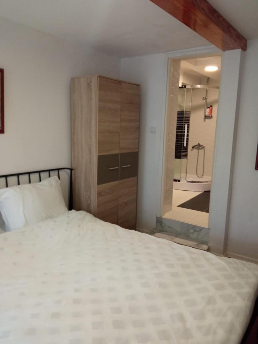 Apartmani Zaara - Housity