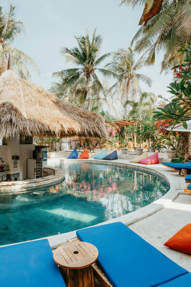 Coco Lemon Gili Resort - Housity