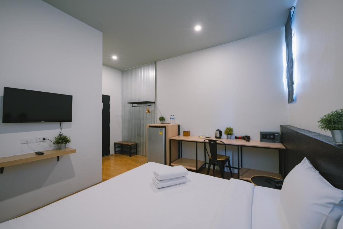 The Arbern Hotel x Bistro - SHA Extra Plus - Housity