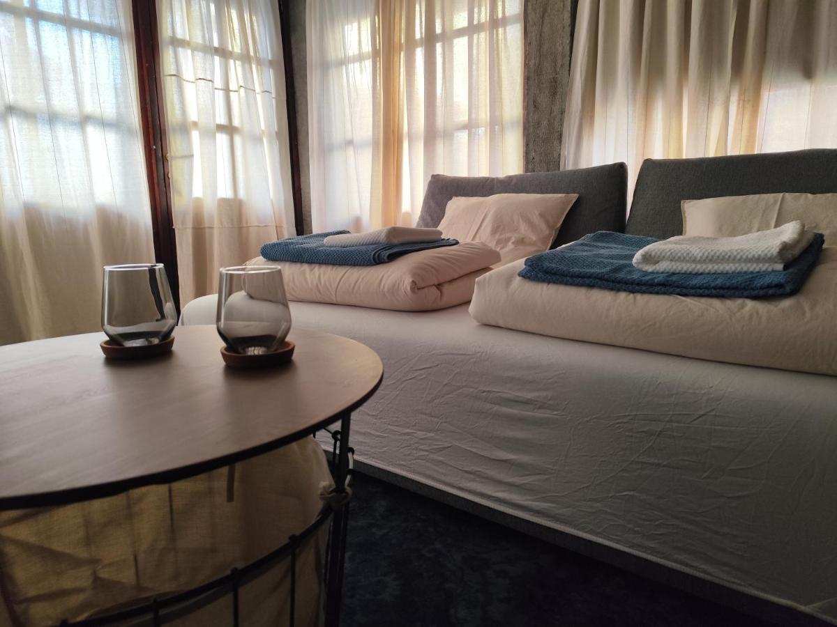 LiveAlbania Korçë Guesthouse - Housity