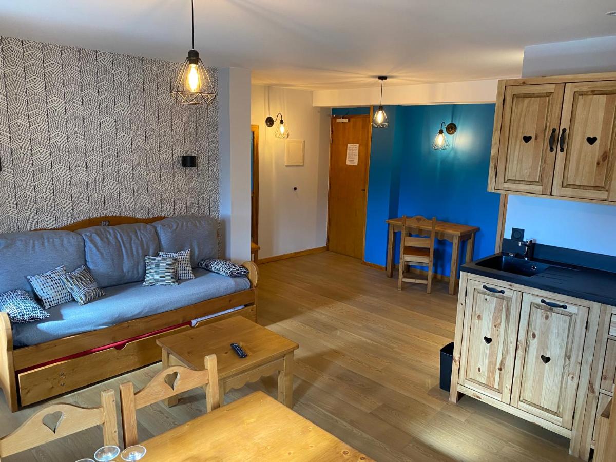 Hôtel Restaurant & Spa Les Autanes - Housity