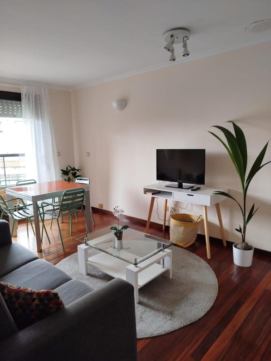 Lujo y Paz en apartamento céntrico con piscina - Housity