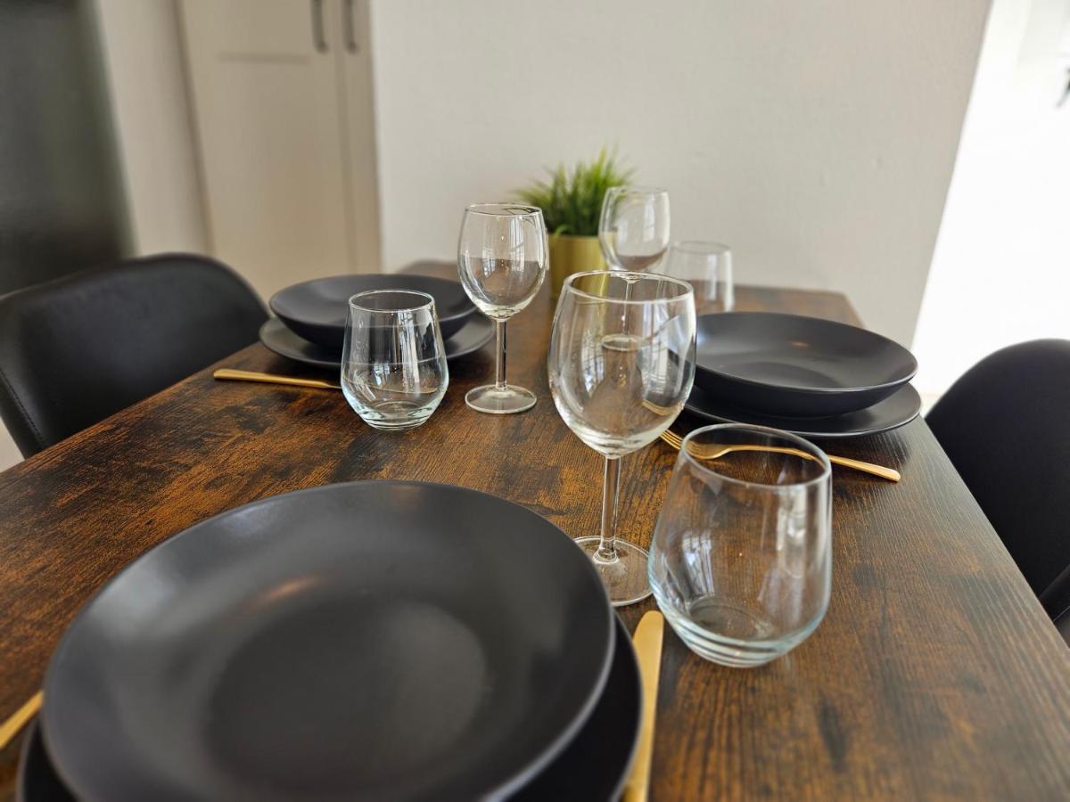 Like at home - moderne Wohnung in Königsbrunn - 30qm - Netflix - Housity