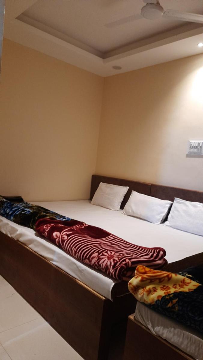 Hotel keshav krishni - Housity