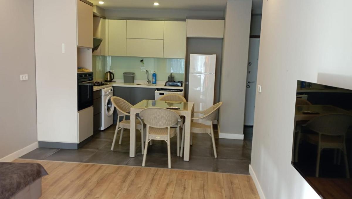 Suitetrails - Mali Garden Residence