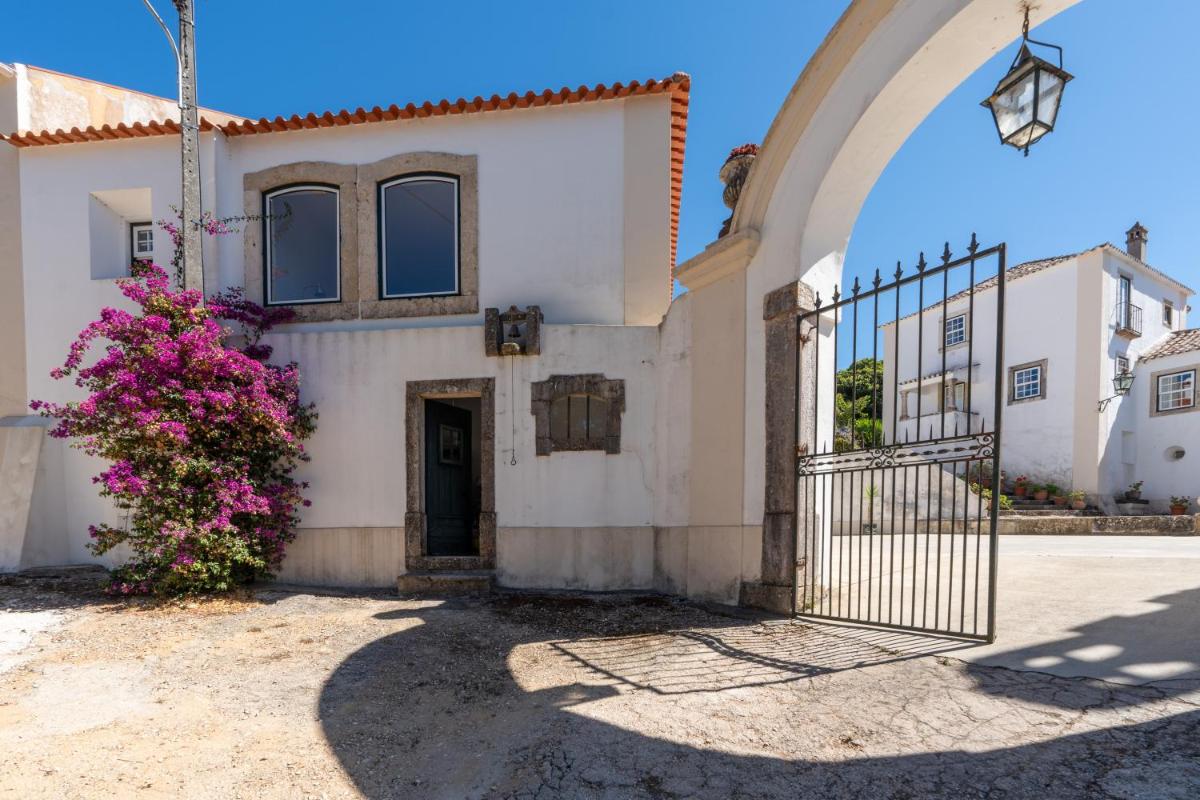 Cazal d'Oliveira - Housity